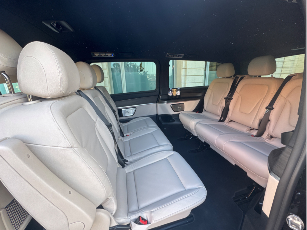 Habitacle premium clair du Mercedes Classe V